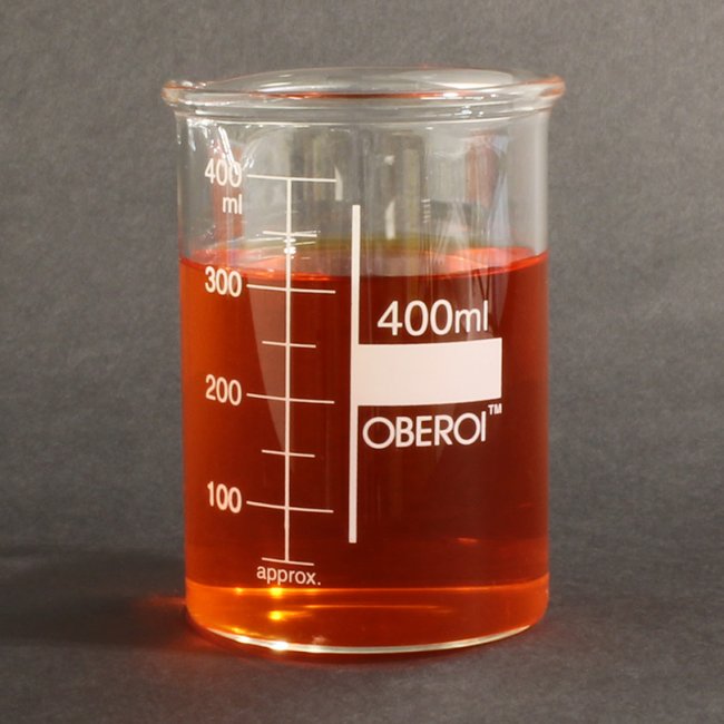 400 ml Glass Beaker, Low Form, Graduated with Spout