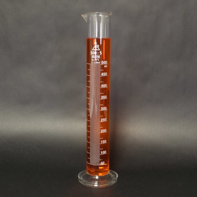 500 ml Graduated Cylinder, Round Base, Class A, Lot Certified