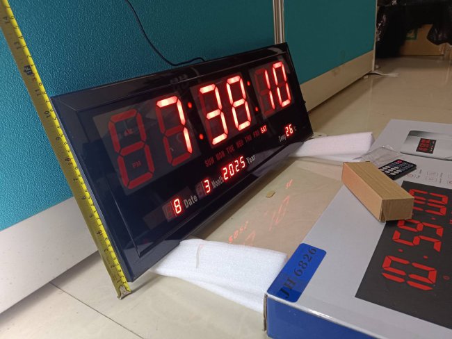นาฬิกาดิแขวนจิตอล ขนาด 68.5*26*3CM